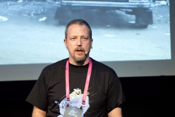 Michelangelo presenting at PHP Experience 2017 in São Paulo, Brasil
